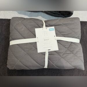 Pottery Barn Kids Gray Stutter Reversible Quilt